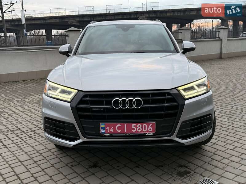 Внедорожник / Кроссовер Audi Q5 2018 в Дрогобыче