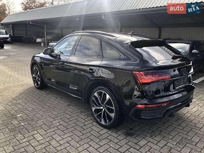 Внедорожник / Кроссовер Audi Q5 2022 в Одессе