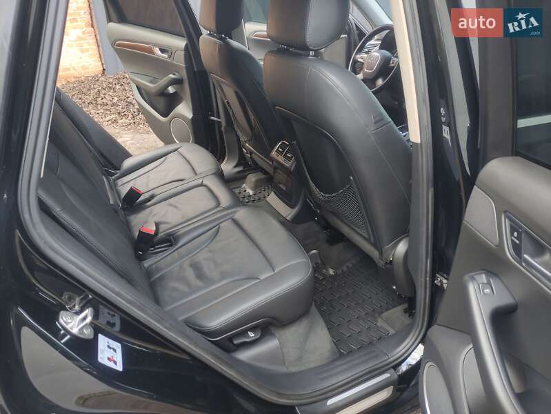 Внедорожник / Кроссовер Audi Q5 2012 в Дубно