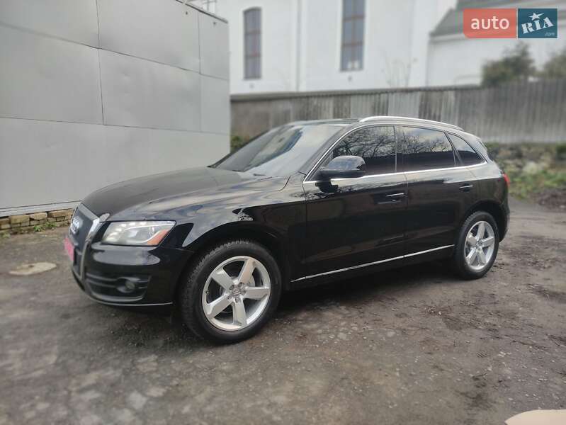 Внедорожник / Кроссовер Audi Q5 2012 в Дубно