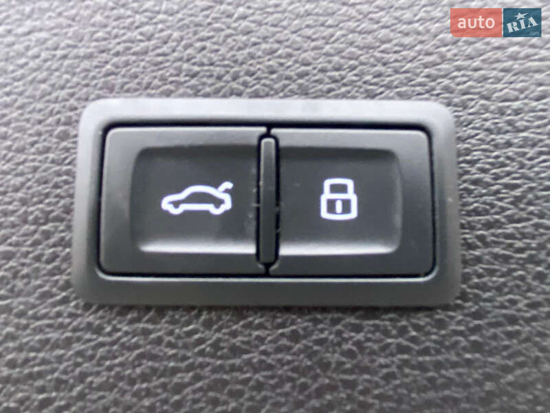 Позашляховик / Кросовер Audi Q5 2018 в Рівному