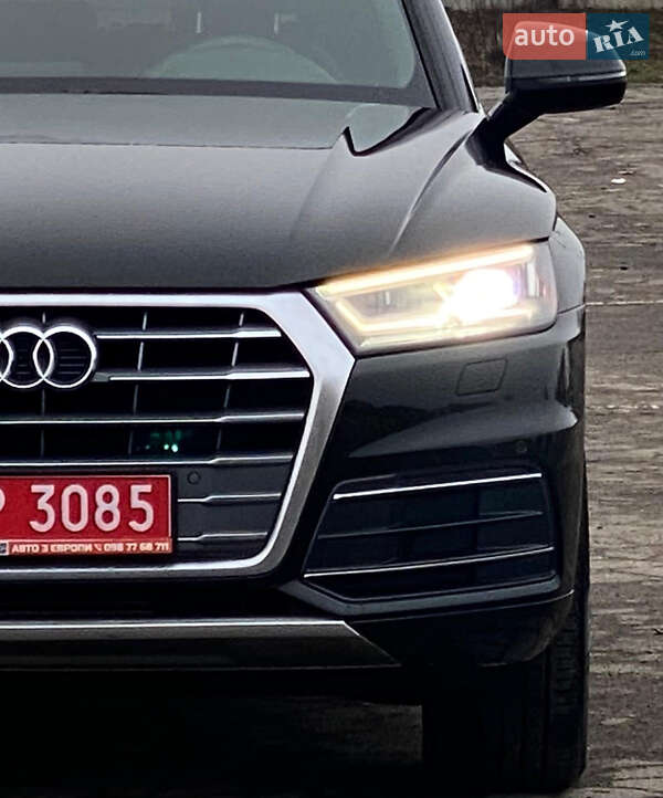 Позашляховик / Кросовер Audi Q5 2018 в Рівному