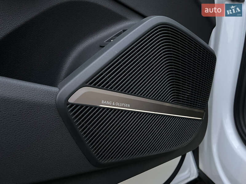 Внедорожник / Кроссовер Audi Q5 2018 в Львове