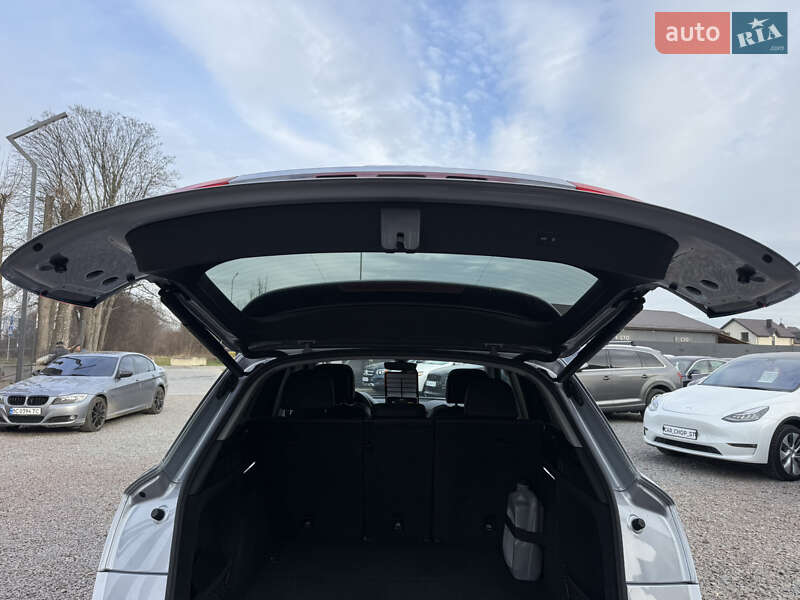 Внедорожник / Кроссовер Audi Q5 2018 в Стрые