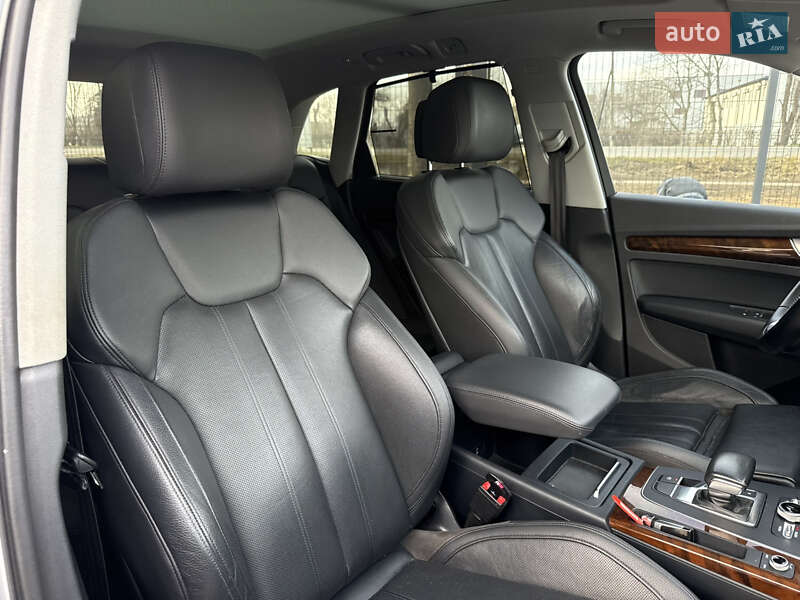 Внедорожник / Кроссовер Audi Q5 2018 в Стрые