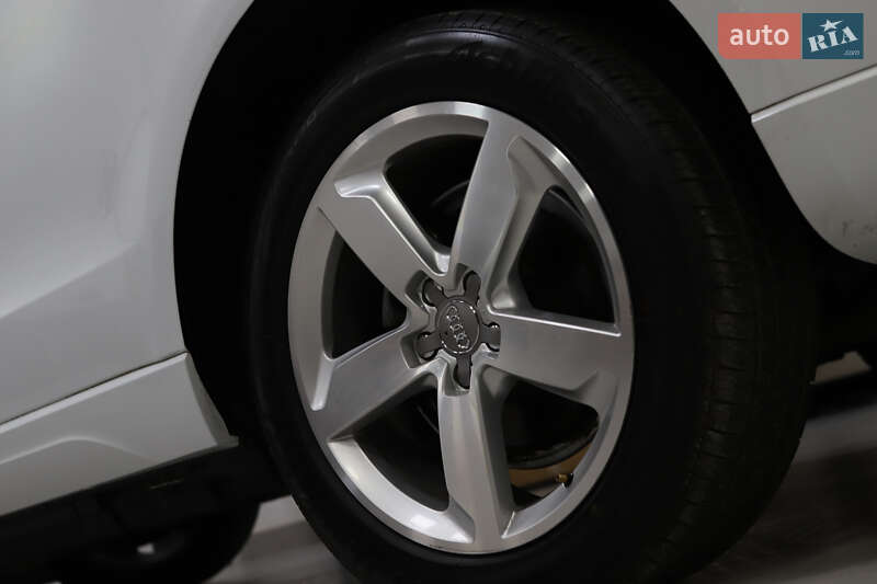 Внедорожник / Кроссовер Audi Q5 2012 в Дрогобыче