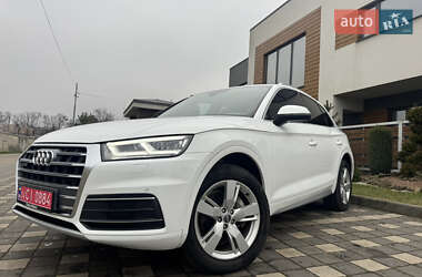 Внедорожник / Кроссовер Audi Q5 2016 в Стрые