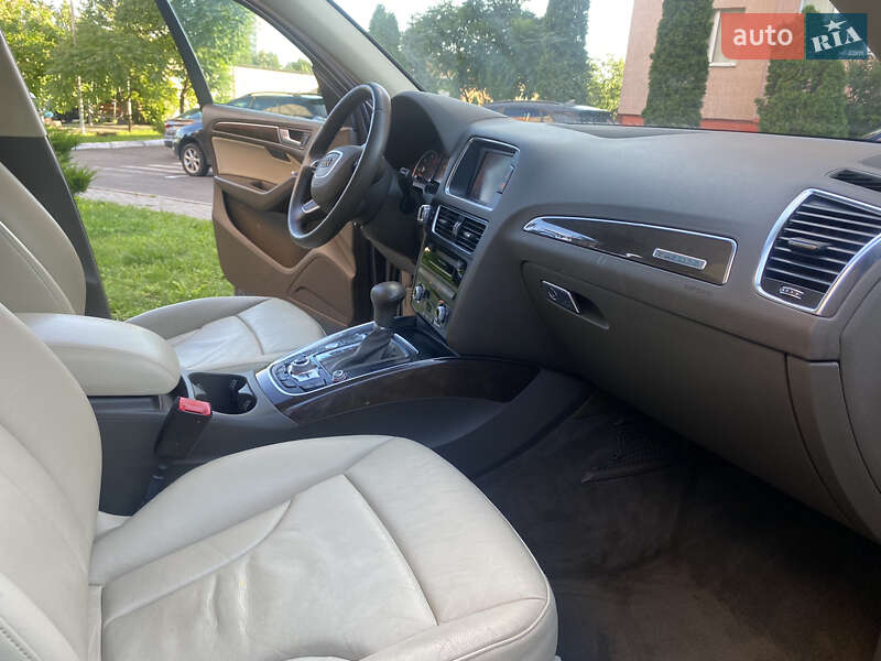 Внедорожник / Кроссовер Audi Q5 2014 в Луцке