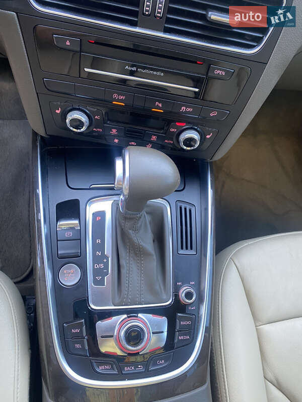 Внедорожник / Кроссовер Audi Q5 2014 в Луцке