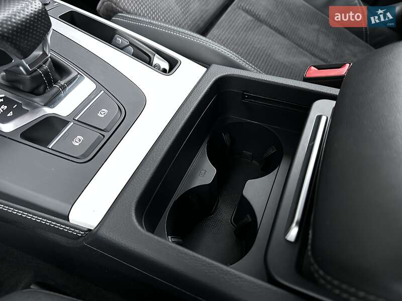 Внедорожник / Кроссовер Audi Q5 2016 в Тернополе