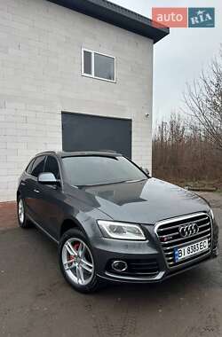 Внедорожник / Кроссовер Audi Q5 2015 в Хороле