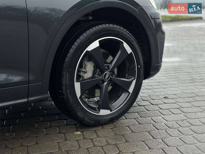 Внедорожник / Кроссовер Audi Q5 2019 в Бродах