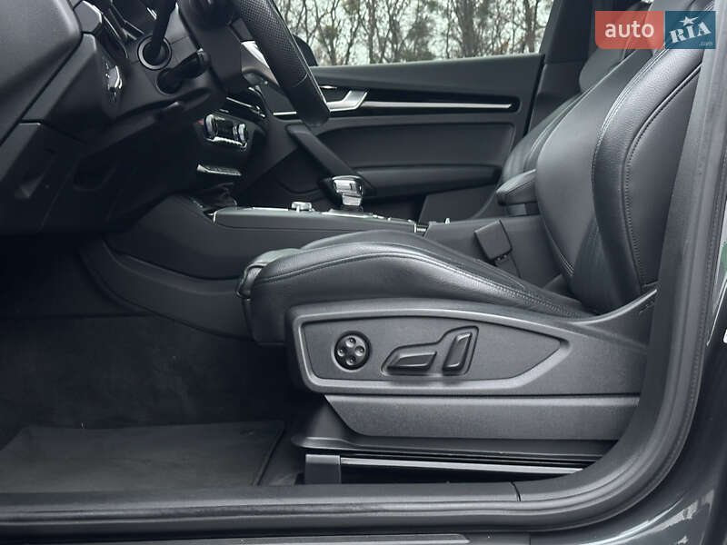 Внедорожник / Кроссовер Audi Q5 2019 в Бродах