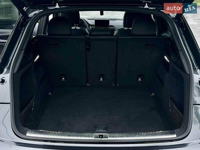 Внедорожник / Кроссовер Audi Q5 2019 в Бродах