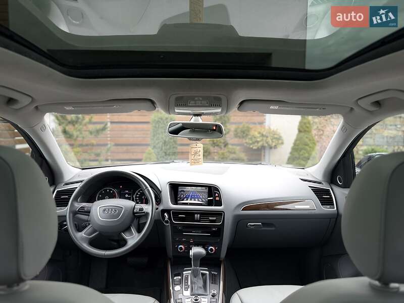 Внедорожник / Кроссовер Audi Q5 2016 в Стрые