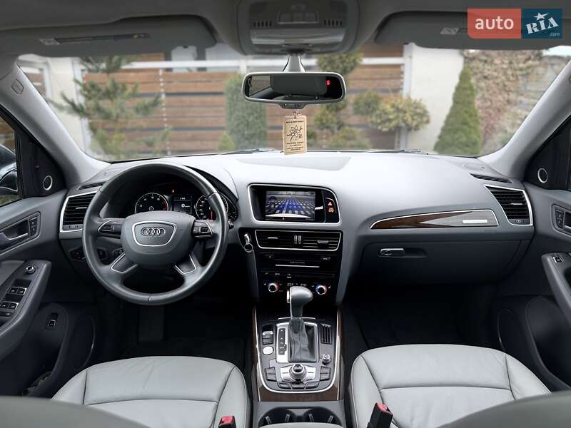 Внедорожник / Кроссовер Audi Q5 2016 в Стрые