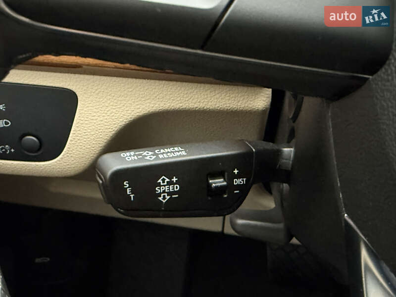 Внедорожник / Кроссовер Audi Q5 2022 в Киеве