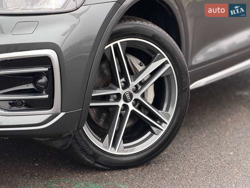 Внедорожник / Кроссовер Audi Q5 2021 в Кривом Роге
