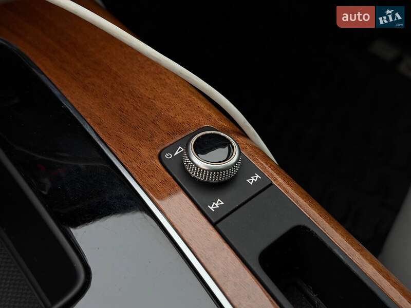 Внедорожник / Кроссовер Audi Q5 2021 в Кривом Роге