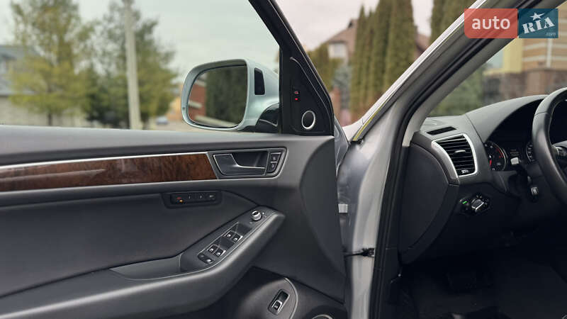 Внедорожник / Кроссовер Audi Q5 2016 в Ровно