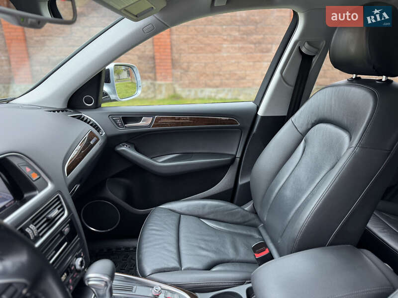 Внедорожник / Кроссовер Audi Q5 2016 в Ровно