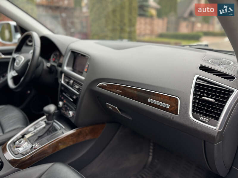 Внедорожник / Кроссовер Audi Q5 2016 в Ровно