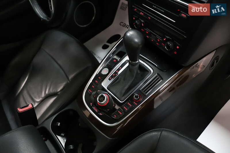 Внедорожник / Кроссовер Audi Q5 2013 в Дрогобыче