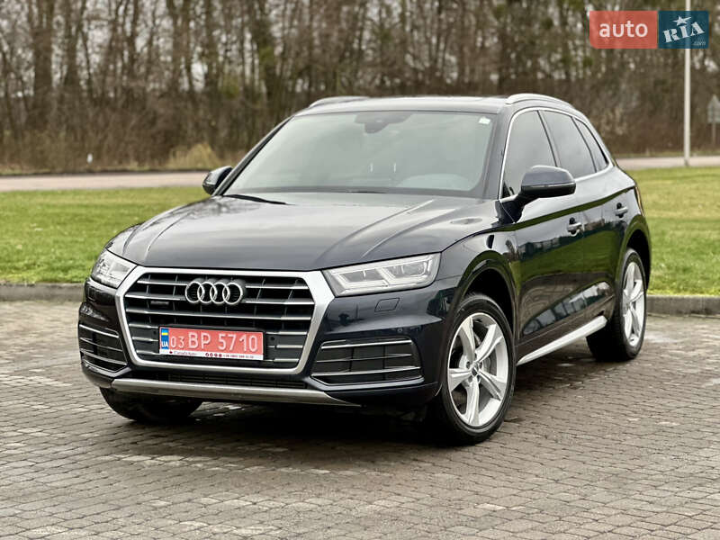Внедорожник / Кроссовер Audi Q5 2020 в Ровно