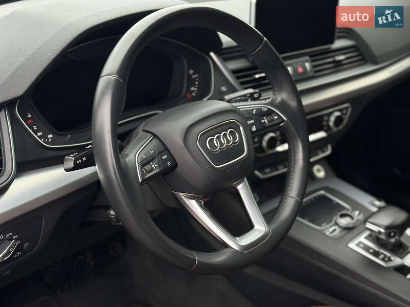 Внедорожник / Кроссовер Audi Q5 2020 в Ровно