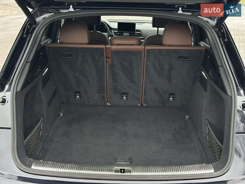 Внедорожник / Кроссовер Audi Q5 2020 в Ровно