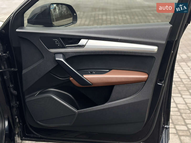 Внедорожник / Кроссовер Audi Q5 2020 в Ровно