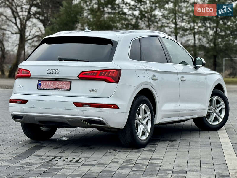Позашляховик / Кросовер Audi Q5 2018 в Самборі
