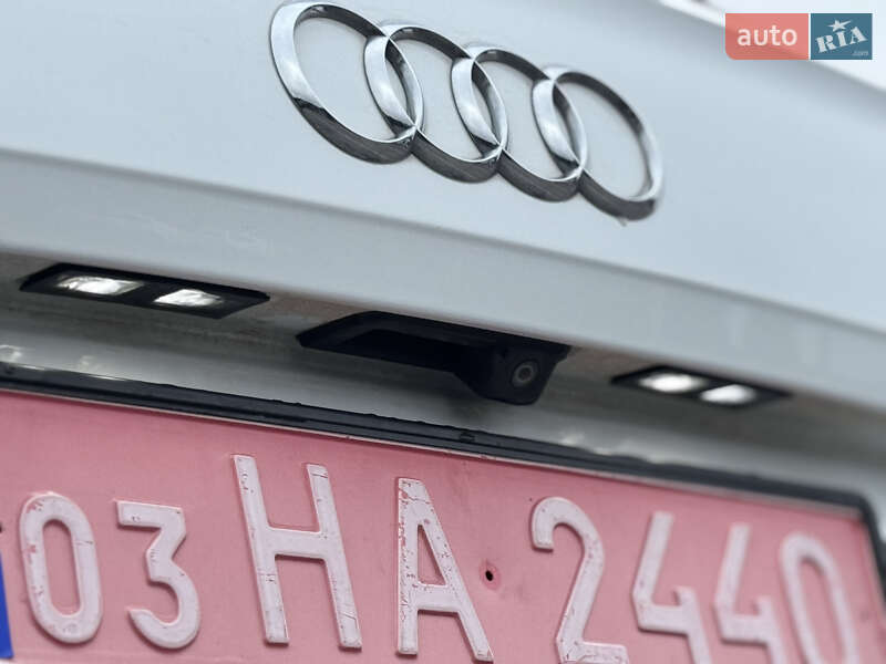 Позашляховик / Кросовер Audi Q5 2018 в Самборі