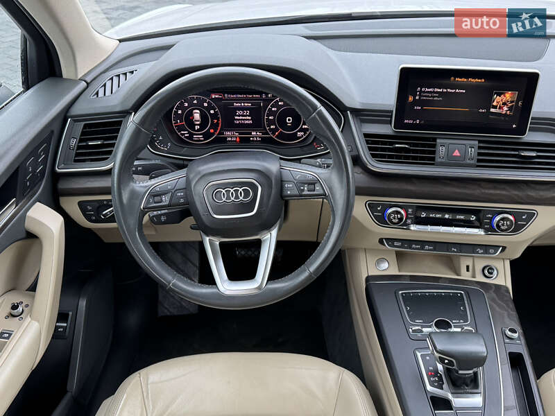 Позашляховик / Кросовер Audi Q5 2018 в Самборі