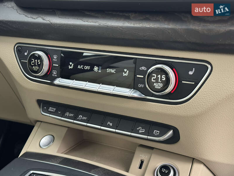 Позашляховик / Кросовер Audi Q5 2018 в Самборі