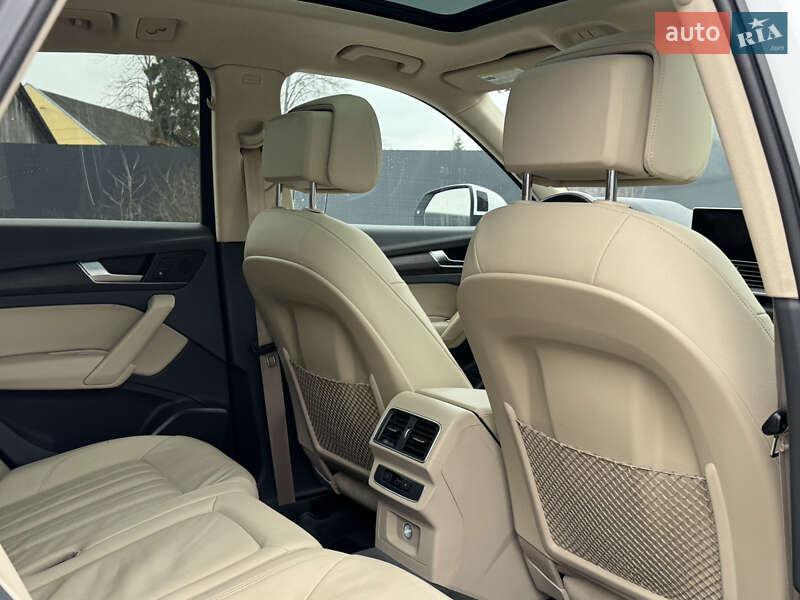 Позашляховик / Кросовер Audi Q5 2018 в Самборі