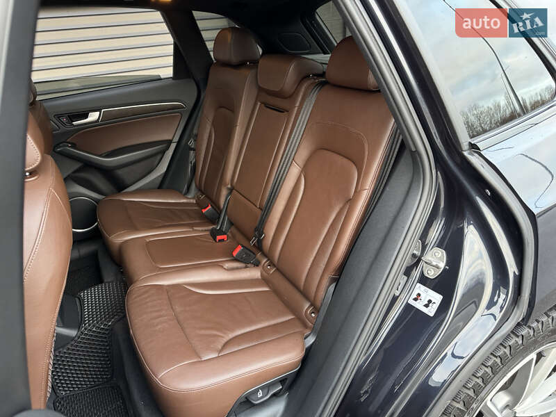 Внедорожник / Кроссовер Audi Q5 2016 в Киеве