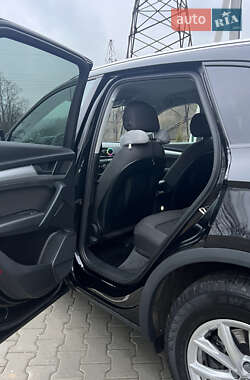Внедорожник / Кроссовер Audi Q5 2020 в Киеве