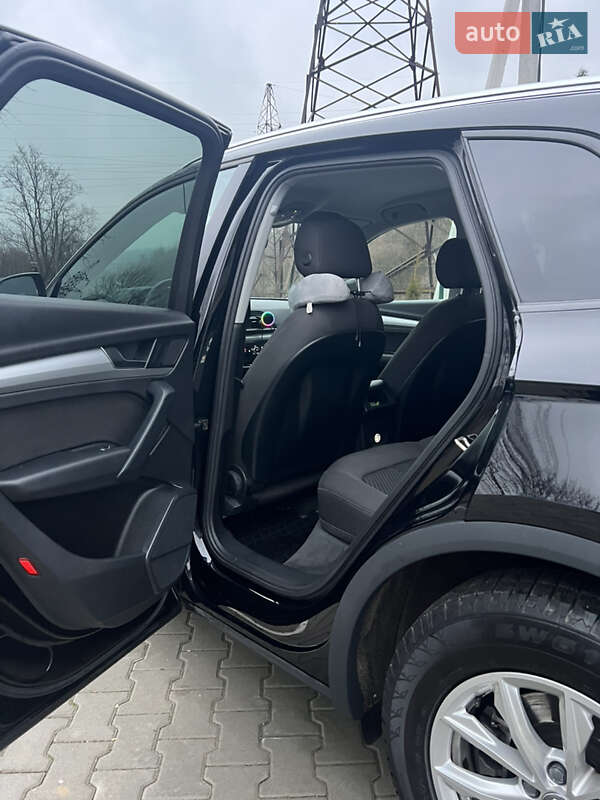 Внедорожник / Кроссовер Audi Q5 2020 в Киеве фото 11 Внедорожник / Кроссовер Audi Q5 2020 в Киеве