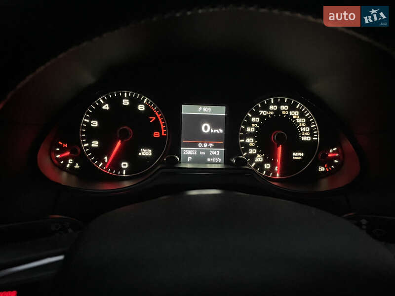 Внедорожник / Кроссовер Audi Q5 2013 в Ровно