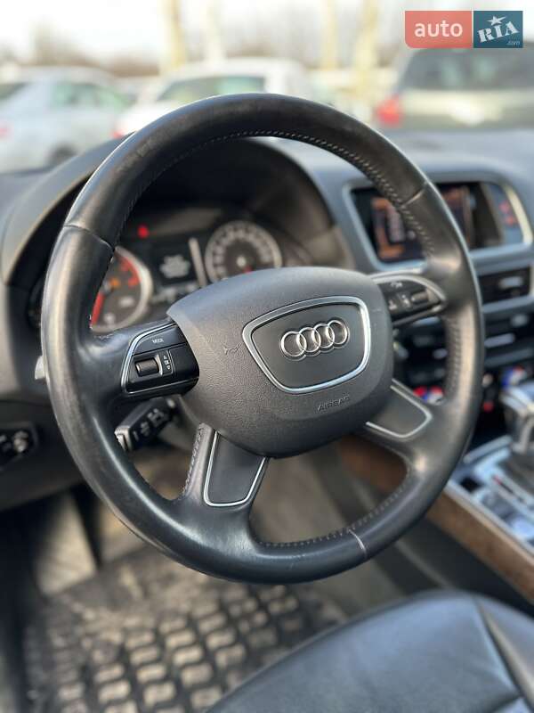 Внедорожник / Кроссовер Audi Q5 2014 в Смеле