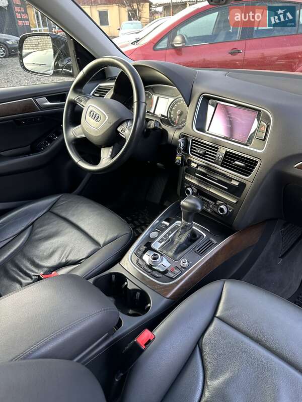 Внедорожник / Кроссовер Audi Q5 2014 в Смеле