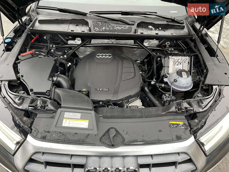 Позашляховик / Кросовер Audi Q5 2020 в Рівному