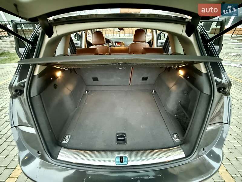 Внедорожник / Кроссовер Audi Q5 2009 в Одессе