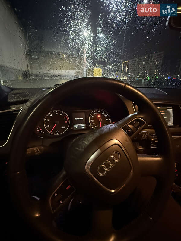 Внедорожник / Кроссовер Audi Q5 2011 в Львове