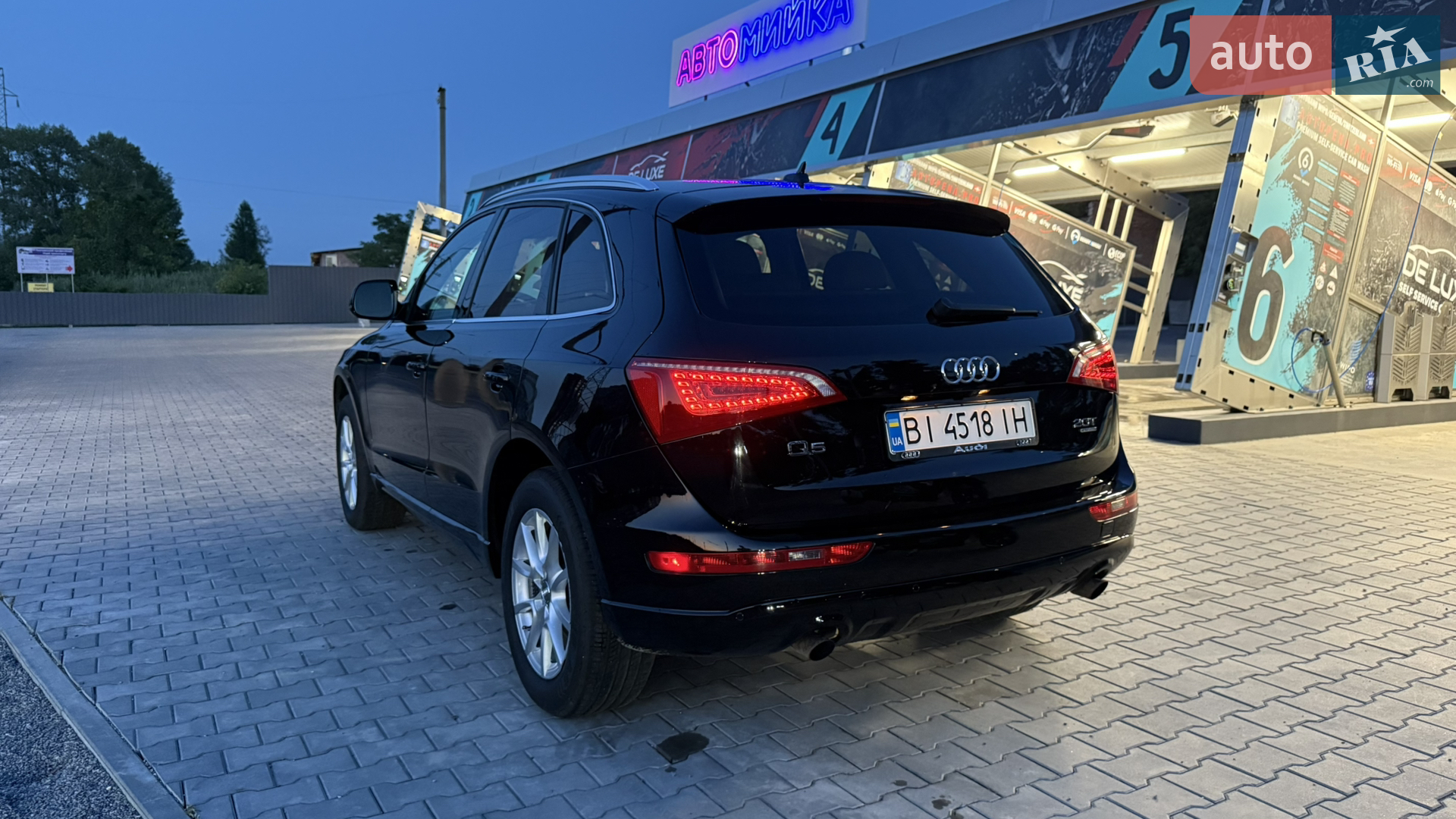 Audi Q5 2011 VIN WA1LFAFP7CA001225 фото оголошення 3 з 29