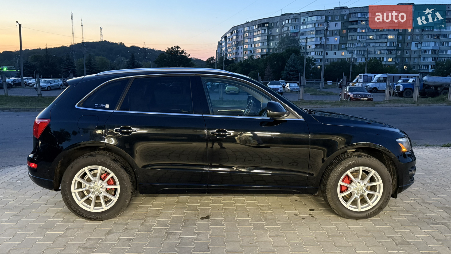 Audi Q5 2011 VIN WA1LFAFP7CA001225 фото оголошення 6 з 29