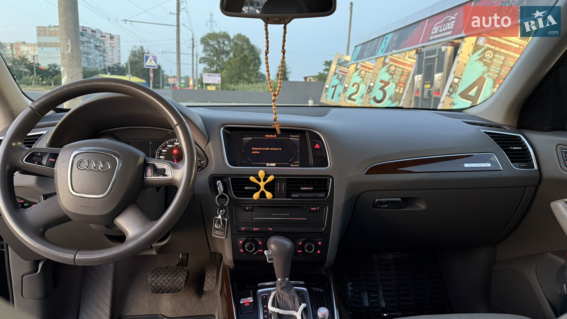 Audi Q5 2011 VIN WA1LFAFP7CA001225 фото оголошення 20 з 29