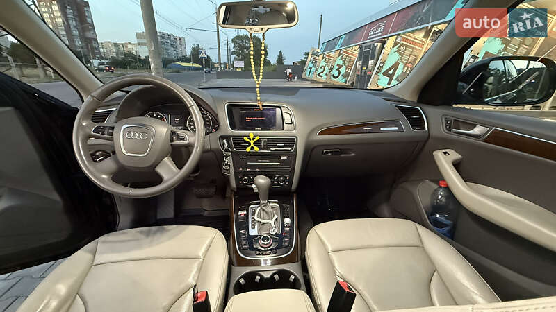Позашляховик / Кросовер Audi Q5 2011 в Полтаві фото 23 Позашляховик / Кросовер Audi Q5 2011 в Полтаві