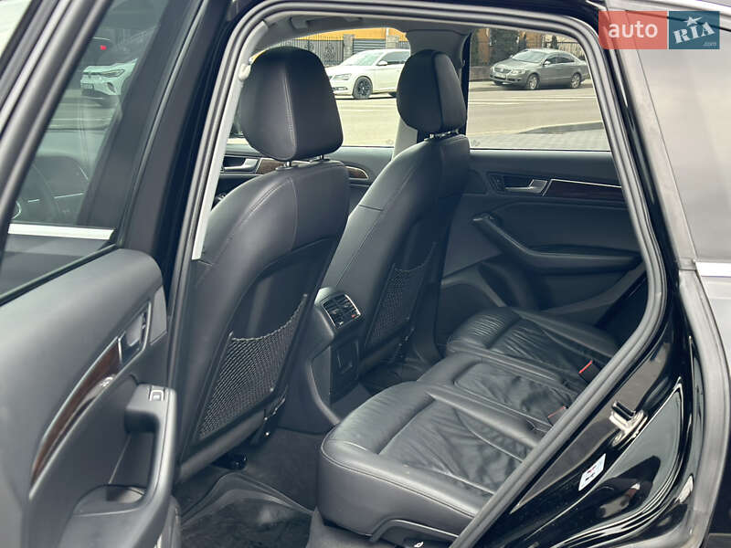 Внедорожник / Кроссовер Audi Q5 2015 в Виноградове